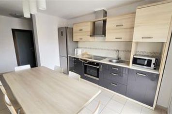 Apartament 3 camere de vanzare CARPATI 2 - Satu Mare anunturi imobiliare Satu Mare