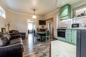 Casa solida din caramida - 8 camere - zona Sega, UTA - COMISION 0 anunturi imobiliare Arad