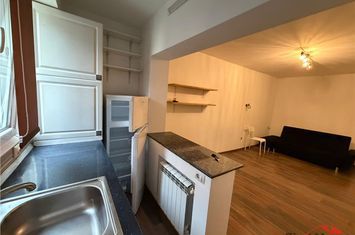 Garsonieră de vanzare CENTRAL - Vrancea anunturi imobiliare Vrancea