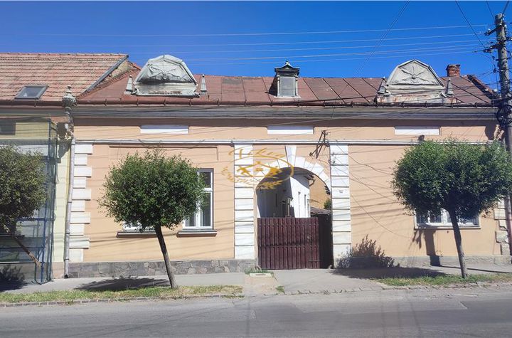 Casă - 4 camere de vanzare GHEORGHENI - Harghita anunturi imobiliare Harghita