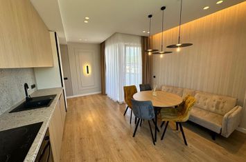 Apartament 3 camere + parcare-2 balcoane  *DE INCHIRIAT*- Floresti anunturi imobiliare Cluj