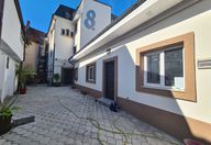 595.000 €, Vilă