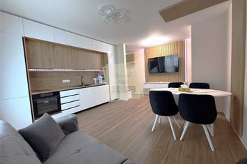 Apartament 3 camere de inchiriat EXTERIOR SUD - Sibiu anunturi imobiliare Sibiu