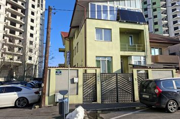 Vila cu 10 camere, destinatie rezidentiala / birouri anunturi imobiliare Bucuresti