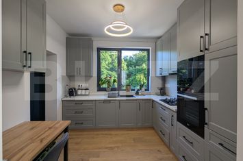 Vilă - 4 camere de vanzare CLUJ-NAPOCA - Cluj anunturi imobiliare Cluj