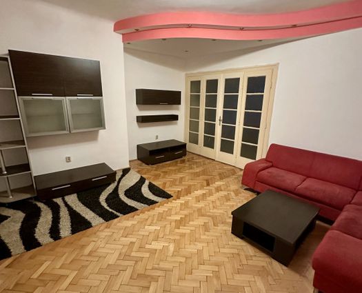 Apartament 2 camere Oradea, 61 mp