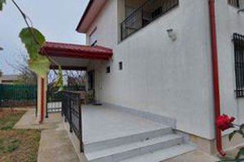 BANEASA- zona Jandarmeriei Vila 6 camere mobilata,utilata anunturi imobiliare Bucuresti