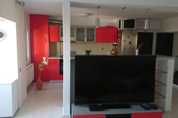 Apartament 3 camere de vanzare GEORGE ENESCU - Dolj anunturi imobiliare Dolj