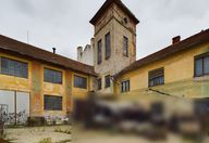 2.390.000 €, Spațiu industrial