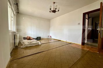 Apartament 2 camere de vanzare ROGERIUS - Bihor anunturi imobiliare Bihor