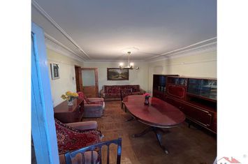 Apartament 4 camere de vanzare EST - Vrancea anunturi imobiliare Vrancea