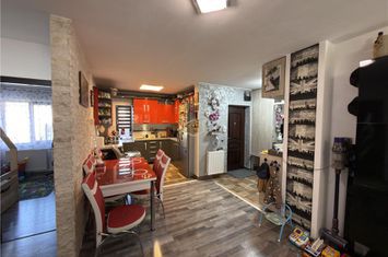 Apartament 3 camere de vanzare CARPATI 2 - Satu Mare anunturi imobiliare Satu Mare
