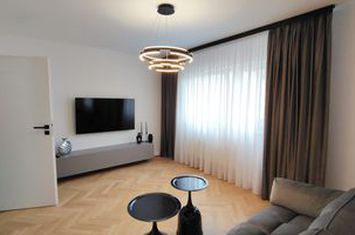 Apartament 2 camere de inchiriat STRAND - Sibiu anunturi imobiliare Sibiu