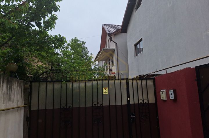 Vilă - 5 camere de vanzare POPESTI-LEORDENI - Bucuresti anunturi imobiliare Bucuresti