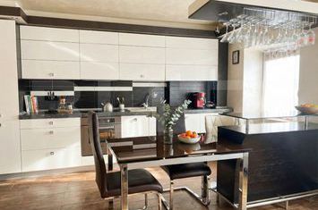 Apartament 3 camere de vanzare FRUMOASA - Iasi anunturi imobiliare Iasi