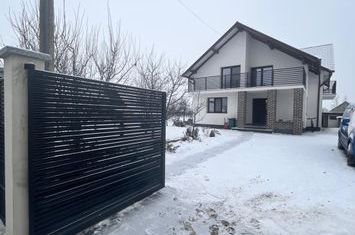 Vilă - 6 camere de vanzare RADAUTI - Suceava anunturi imobiliare Suceava