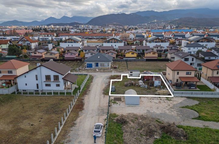 Teren Intravilan 533 mp, Brașov – Bartolomeu, acces stradă asfaltată anunturi imobiliare Brasov