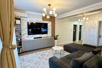 Apartament 3 camere de vanzare TARGU-JIU - Gorj anunturi imobiliare Gorj