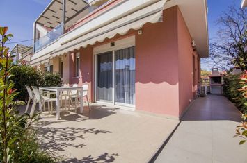 Mezonetă 3 camere la 50 m de mare — Paralia Ofriniou anunturi imobiliare Grecia