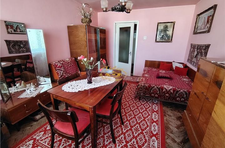Apartament 3 camere de vanzare GHEORGHENI - Harghita anunturi imobiliare Harghita