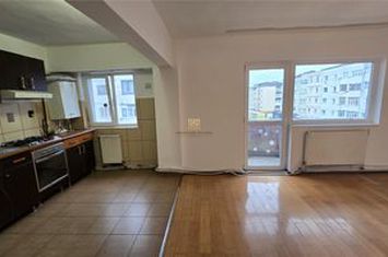 Apartament 3 camere de vanzare FALTICENI - Suceava anunturi imobiliare Suceava