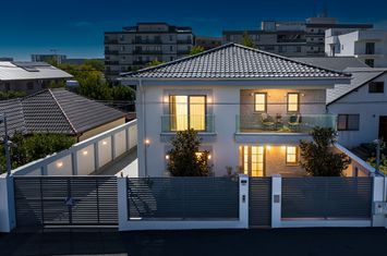 Vilă - 5 camere de vanzare MAMAIA-SAT - Constanta anunturi imobiliare Constanta