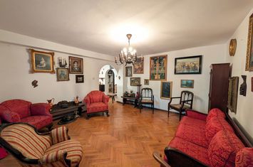 Apartament 3 camere decomandat strada Sublocotenent Popa Rahova anunturi imobiliare Bucuresti
