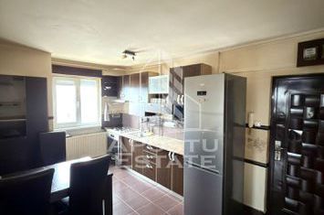 Apartament cu 3 camere, centrala proprie, zona Girocului anunturi imobiliare Timis