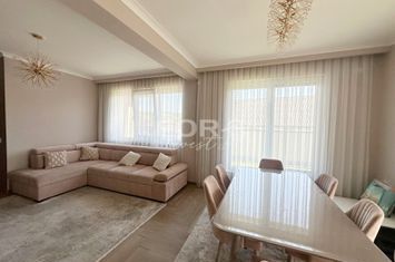 Casa moderna cu 4 camere de vanzare strada Piersicilor, zona Oncea anunturi imobiliare Bihor