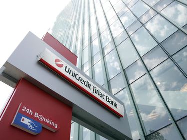 Euromoney a premiat UniCredit Tiriac Private Banking pentru cele mai bune servicii din România