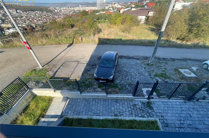 Vilă - 5 camere de inchiriat EUROPA  - Cluj anunturi imobiliare Cluj