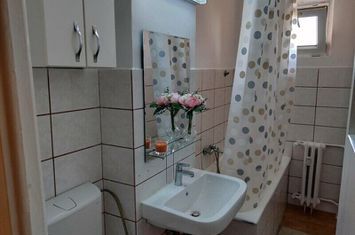 Garsoniera Bloc Mixt reabilitat termic , 3 minute metrou anunturi imobiliare Bucuresti