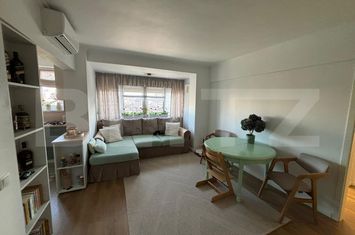 Apartament 3 camere de vanzare DEMOCRATIEI - Prahova anunturi imobiliare Prahova