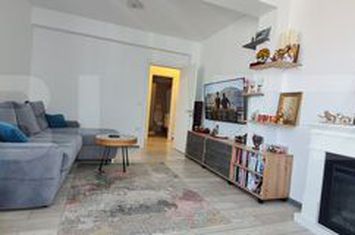 Apartament 3 camere de vanzare TRACTORU - Brasov anunturi imobiliare Brasov