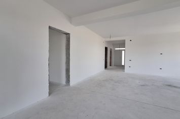 Casă - 4 camere de vanzare SANTANDREI - Bihor anunturi imobiliare Bihor