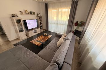 Apartament 3 camere de vanzare SANPETRU - Brasov anunturi imobiliare Brasov