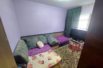 Apartament 2 camere, zona ztrăzii Moldoveanu anunturi imobiliare Cluj