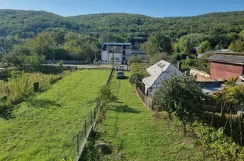 Vilă - 4 camere de vanzare BACAU - Bacau anunturi imobiliare Bacau