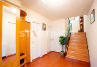 150.000 €, Vilă