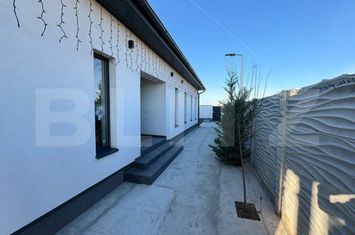 Casă - 4 camere de vanzare AEROPORT - Dolj anunturi imobiliare Dolj