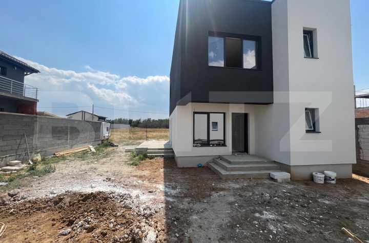 Casă - 4 camere de vanzare CRAIOVA - Dolj anunturi imobiliare Dolj