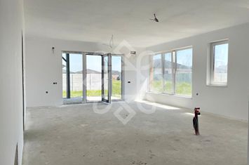 Casa noua de vanzare cu teren 500 mp in Santandrei anunturi imobiliare Bihor