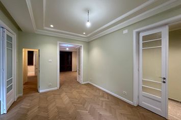 ARMENEASCA - Carol 4 camere renovat complet Centrala proprie anunturi imobiliare Bucuresti