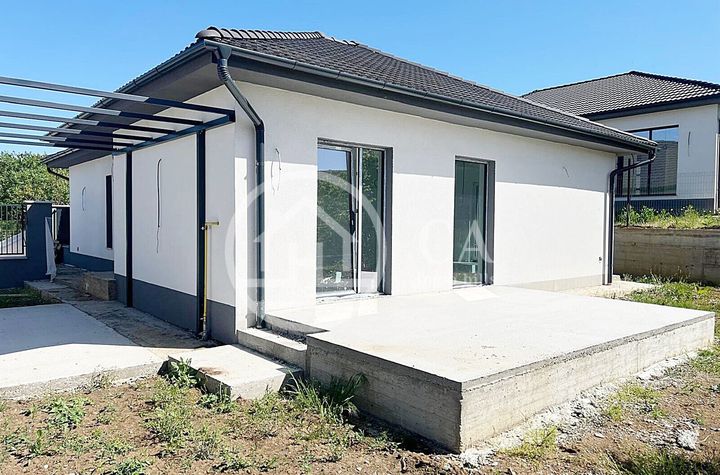 Casă - 3 camere de vanzare DEALURI ORADEA - Bihor anunturi imobiliare Bihor