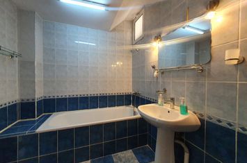 Casa de inchiriat de 5 camere pe Slatina, Marasti! anunturi imobiliare Cluj