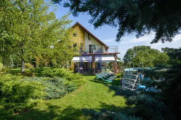 Casa cu salcie — refugiul tău boem cu panoramă spre Cluj, la 15 minute de oraș anunturi imobiliare Cluj