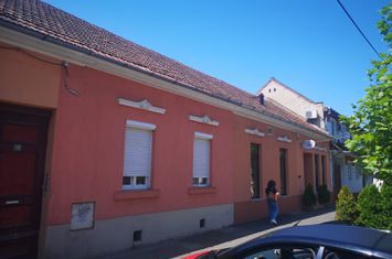 Chirie spațiu comercial, 170 mp, 2 000 Euro /lună. Comision 0. anunturi imobiliare Bihor