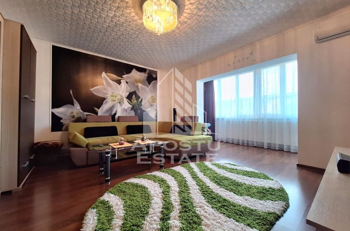 Apartament cu 3 camere, 80 mp utili, Boul Rosu anunturi imobiliare Arad