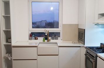 Apartament 3 camere de vanzare TRACTORU - Brasov anunturi imobiliare Brasov