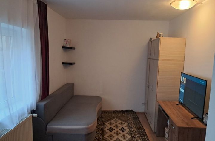 Garsonieră de vanzare BARTOLOMEU - Brasov anunturi imobiliare Brasov